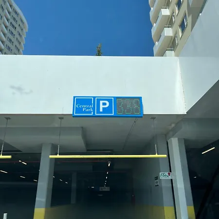 Central Park Arena * 布尔加斯