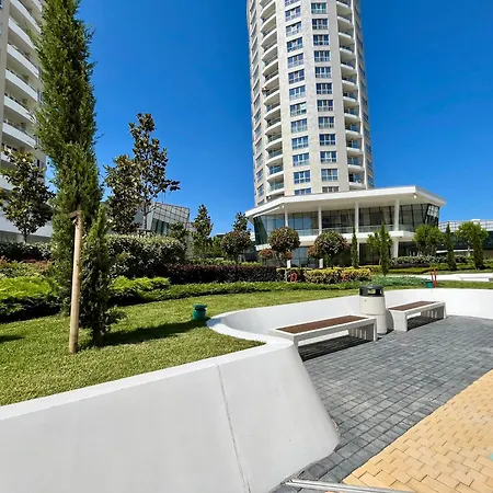 Central Park Arena דירה *